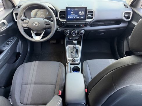 New 2026 Hyundai Venue SEL image 11