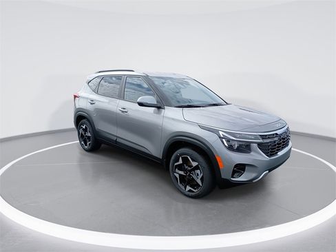 New 2026 Kia Seltos S image 2