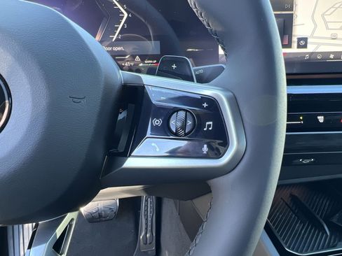 New 2026 BMW 530i xDrive w/ M Sport Package image 29