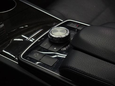 Used 2015 Mercedes-Benz E 550 Coupe image 40