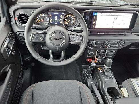 New 2026 Jeep Wrangler Unlimited Rubicon AWD/4WD image 12