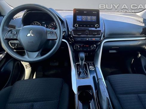 Used 2024 Mitsubishi Eclipse Cross LE AWD/4WD image 16