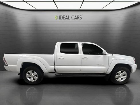Used 2009 Toyota Tacoma PreRunner RWD image 4