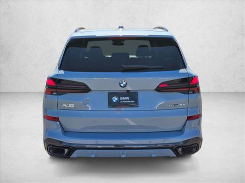 New 2026 BMW X5 sDrive40i w/ M Sport Package image 8
