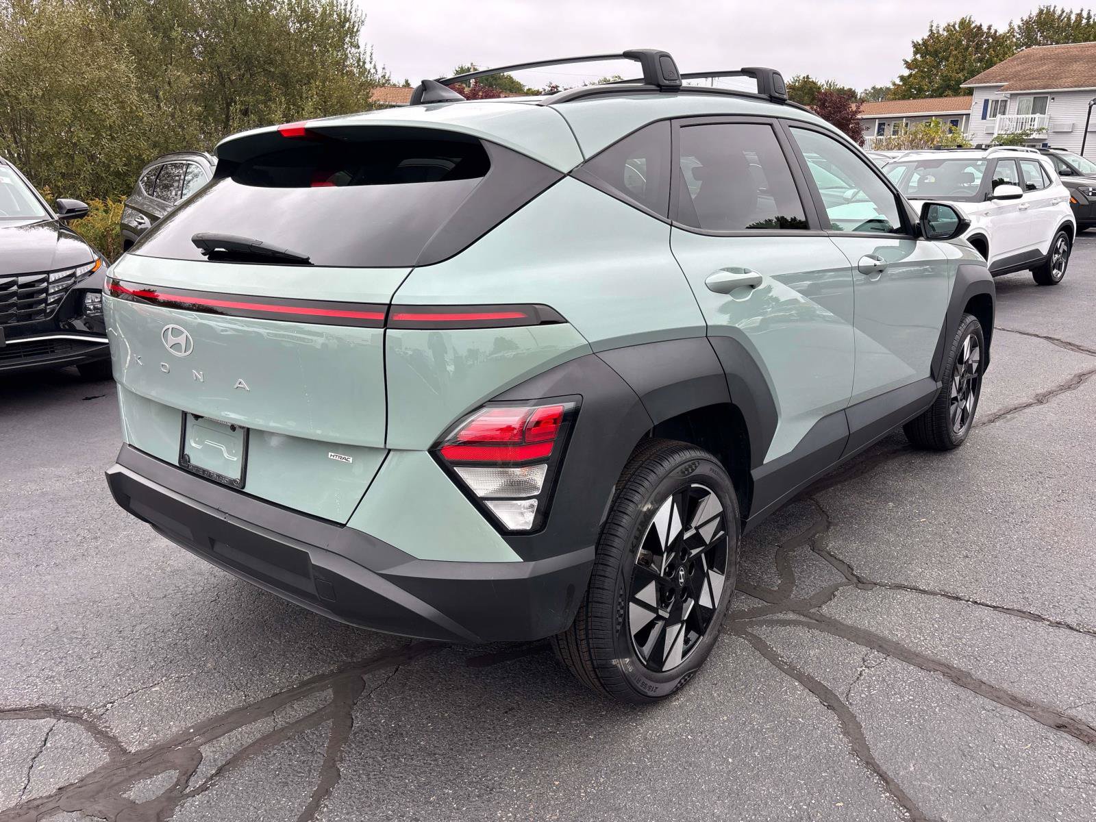 Certified 2024 Hyundai Kona SEL AWD/4WD image 6