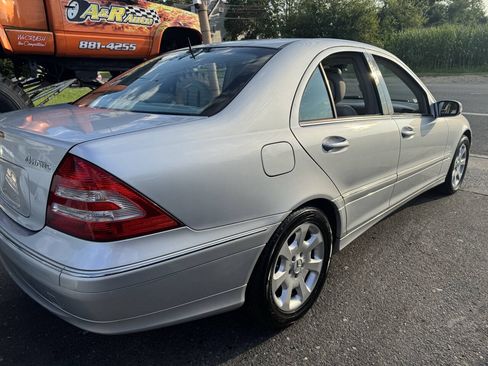Used 2006 Mercedes-Benz C 280 4MATIC Sedan image 8