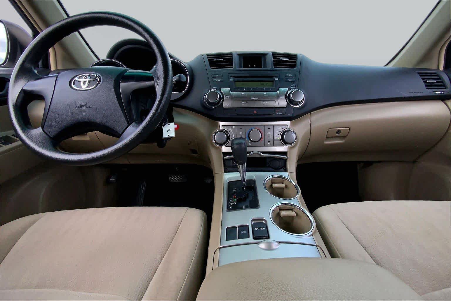 Used 2012 Toyota Highlander FWD image 15