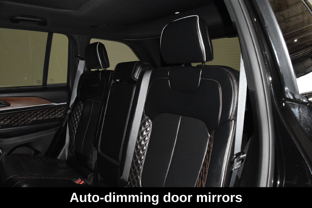 Used 2022 Jeep Grand Cherokee Summit w/ Adv Protech Group IV AWD/4WD image 34