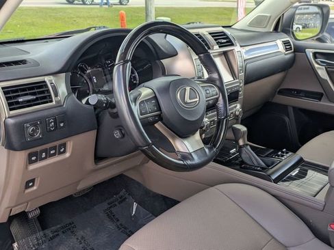 Used 2021 Lexus GX 460 Premium w/ Premium Package AWD/4WD image 33