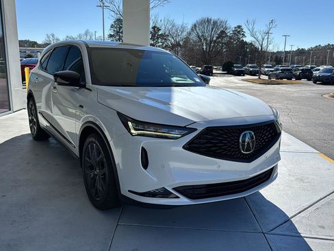 Used 2023 Acura MDX A-Spec image 6