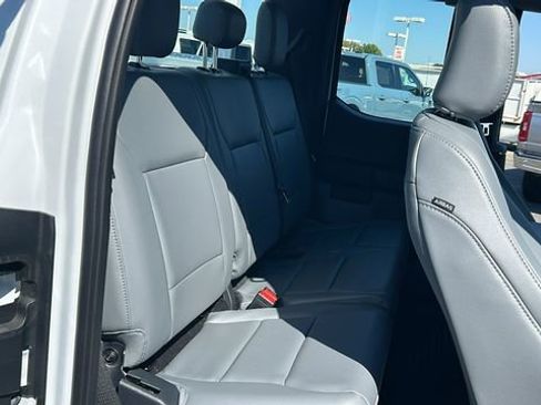 New 2025 Ford F250 XL w/ XL Chrome Package image 22