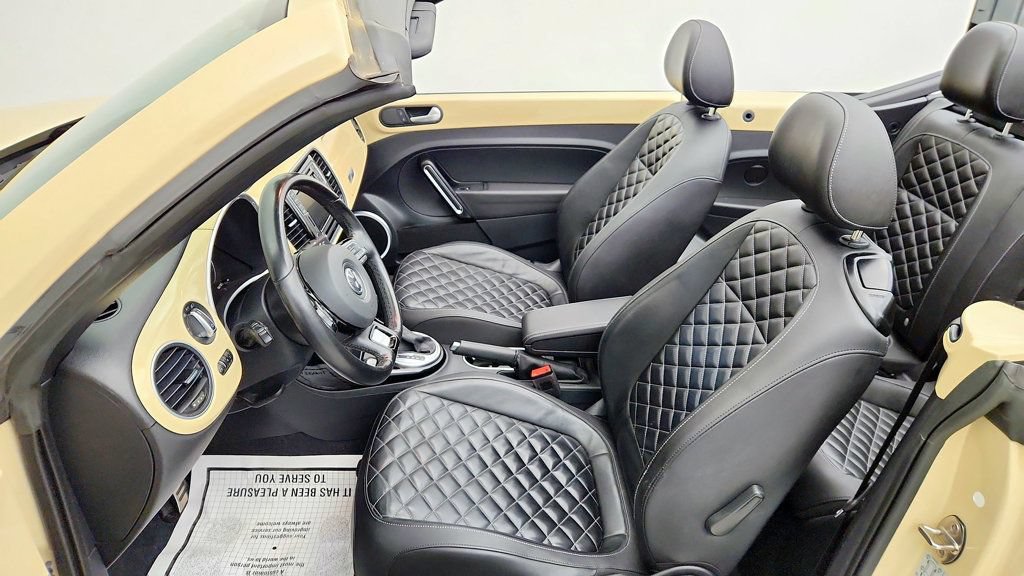 Used 2019 Volkswagen Beetle 2.0T Final Edition SEL FWD image 21