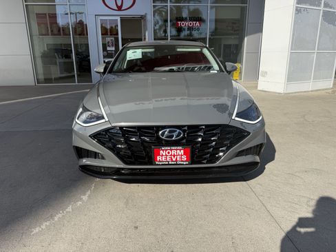 Used 2022 Hyundai Sonata SEL image 2