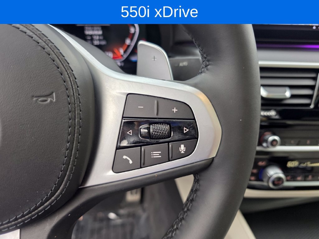 Used 2021 BMW M550i xDrive w/ Premium Package AWD/4WD image 21