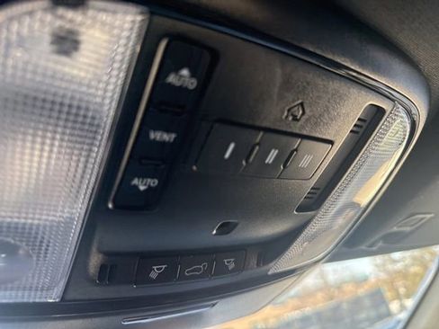 Used 2021 Dodge Durango R/T w/ Technology Group image 26