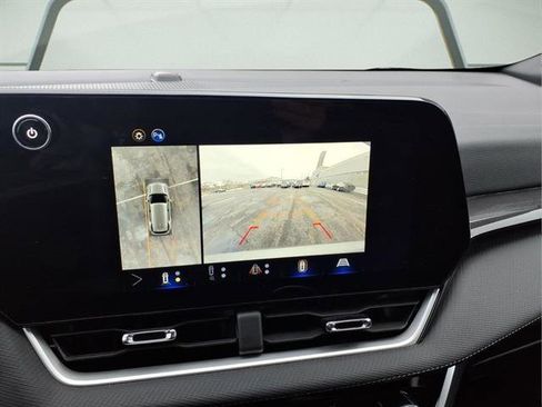 Certified 2025 Chevrolet Equinox LT w/ Convenience Package II image 17