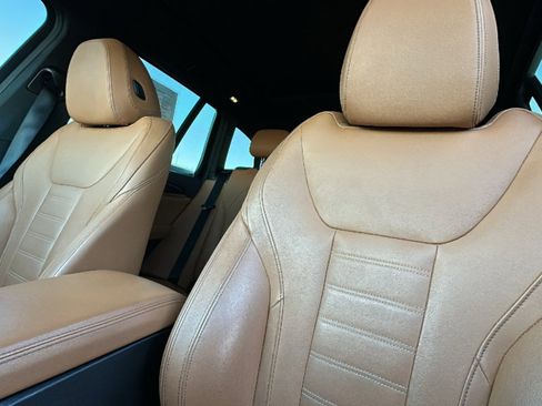 Used 2019 BMW X3 M40i w/ Premium Package image 11