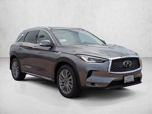 New 2025 INFINITI QX50 Luxe image 7