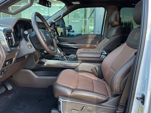 Used 2025 Ford F150 King Ranch w/ FX4 Off-Road Package AWD/4WD image 8