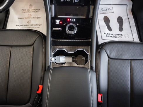 New 2025 Jeep Grand Cherokee L Limited w/ Luxury Tech Group II image 25