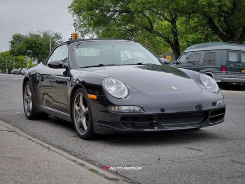 Used 2006 Porsche 911 Cabriolet image 4