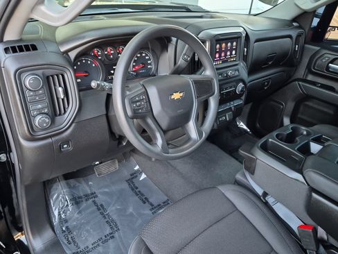 Used 2026 Chevrolet Silverado 2500 Custom AWD/4WD image 12