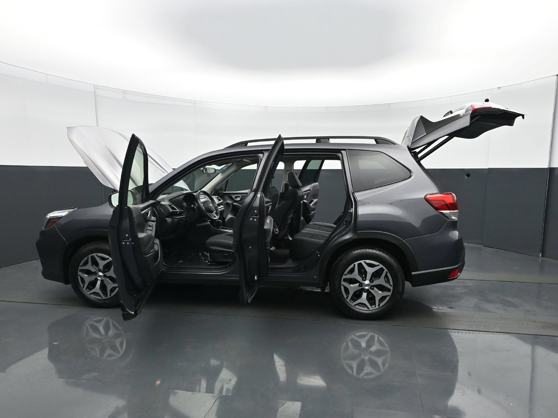 Used 2021 Subaru Forester Premium AWD/4WD image 32