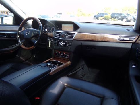 Used 2012 Mercedes-Benz E 350 4MATIC Sedan image 23