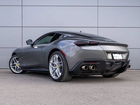 Certified 2024 Ferrari Roma Base image 8