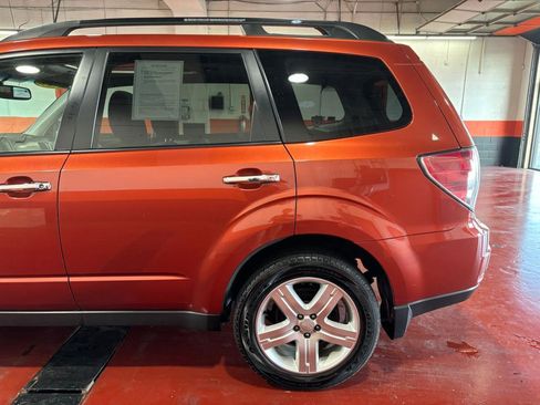 Used 2010 Subaru Forester 2.5X Premium image 10