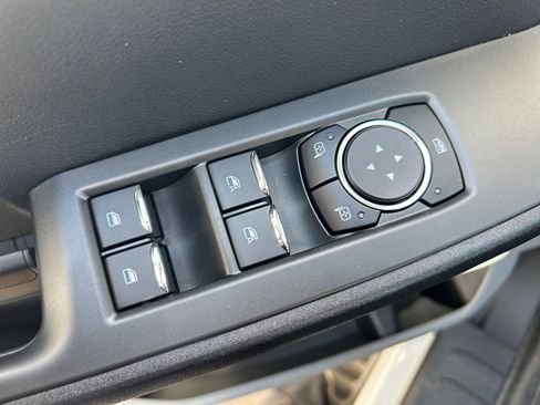 New 2025 Ford F350 XL w/ XL Chrome Package image 16