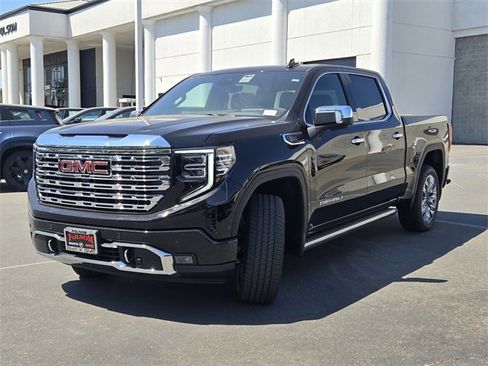 New 2026 GMC Sierra 1500 Denali image 8
