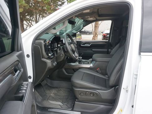 Used 2025 Chevrolet Silverado 1500 LTZ w/ LTZ Premium Package RWD image 2