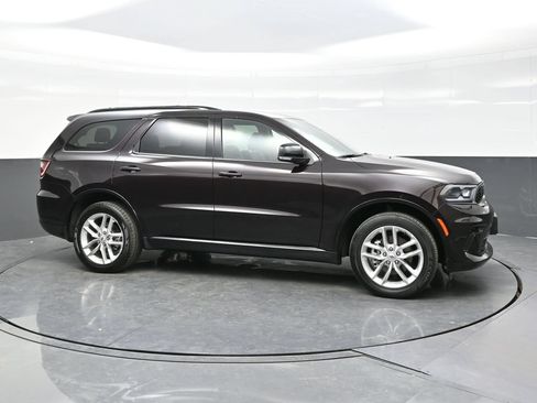 Used 2025 Dodge Durango GT AWD/4WD image 8