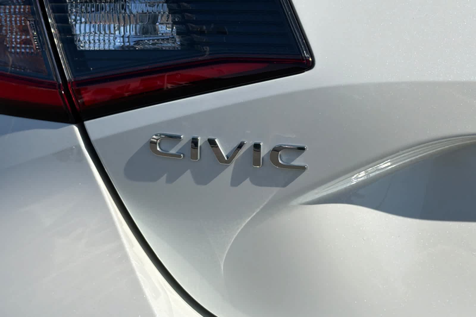 Used 2024 Honda Civic EX-L image 30