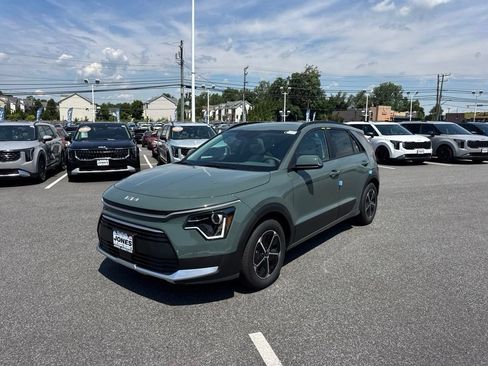 New 2026 Kia Niro EX FWD image 1