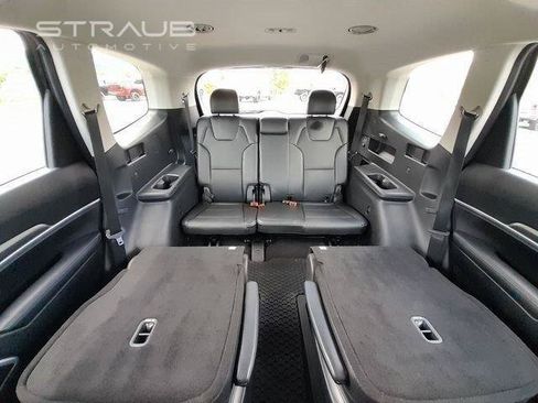 Used 2021 Kia Telluride S AWD/4WD image 46
