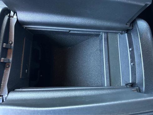 Used 2021 Mercedes-Benz GLE 350 image 29