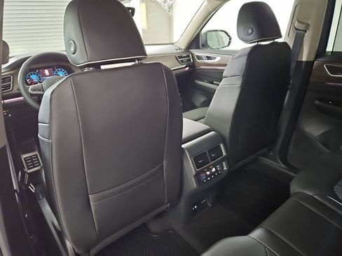 New 2026 Volkswagen Atlas SEL Premium R-Line AWD/4WD image 18