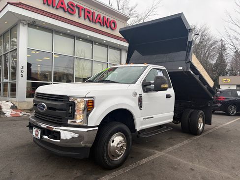 Used 2019 Ford F350 XL w/ XL Value Package image 2