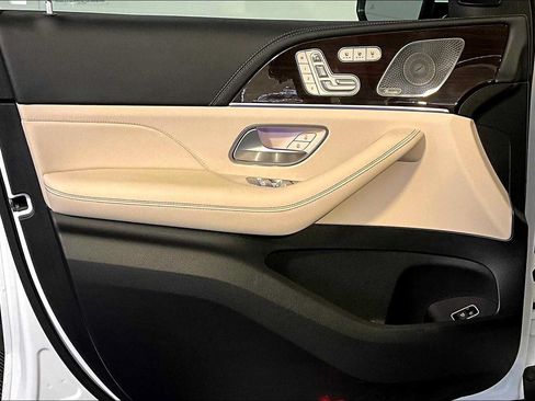 Certified 2024 Mercedes-Benz GLE 450 4MATIC image 21