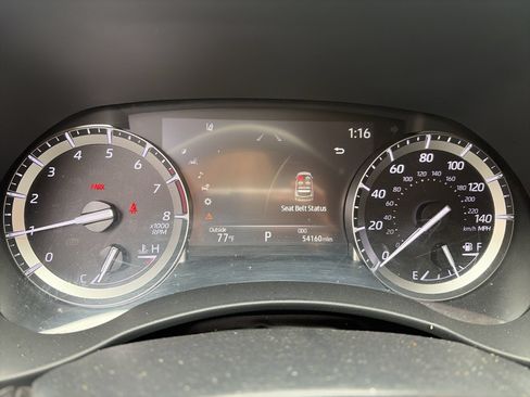 Used 2022 Toyota Highlander Platinum AWD/4WD image 12