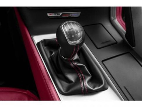 Used 2015 Chevrolet Corvette Z06 image 11