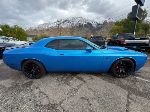 Used 2015 Dodge Challenger SRT Hellcat image 35