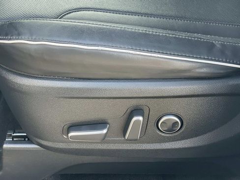 Used 2024 Hyundai Palisade SEL FWD image 21