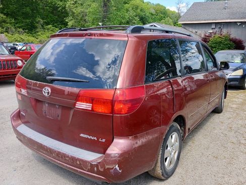 Used 2005 Toyota Sienna LE w/ LE Pkg 8 FWD image 7