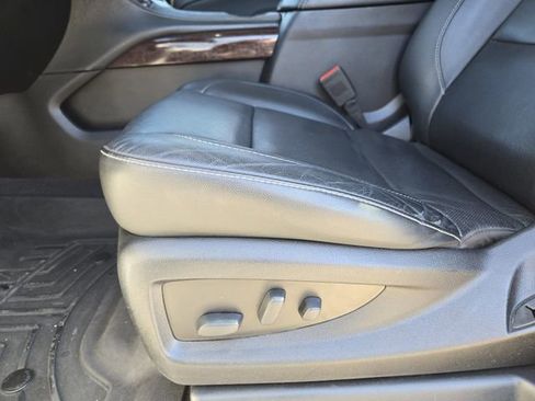 Used 2020 GMC Yukon XL SLT w/ Open Road Package image 25