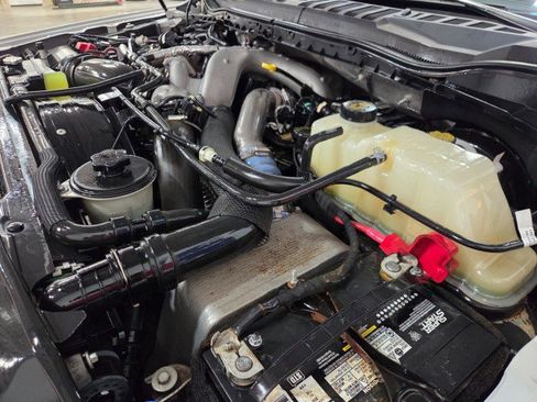 Used 2021 Ford F250 Lariat w/ Lariat Value Package image 96