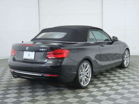 Used 2018 BMW 230i Convertible image 13