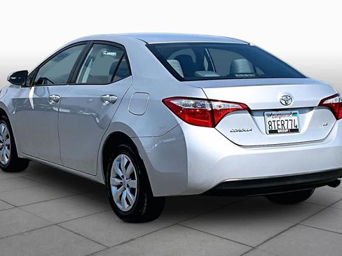 Used 2016 Toyota Corolla LE FWD image 11